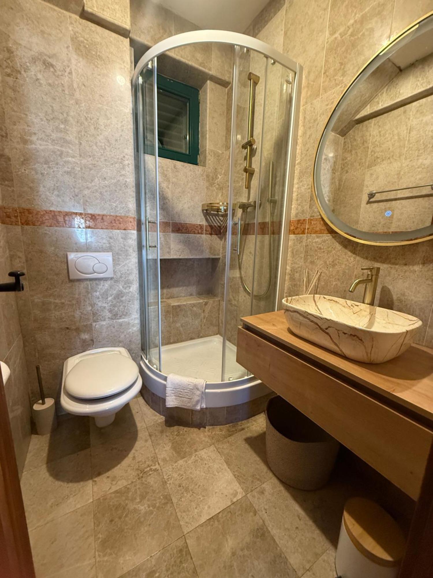 Skver Studio Apartments Херцег-Нови Экстерьер фото